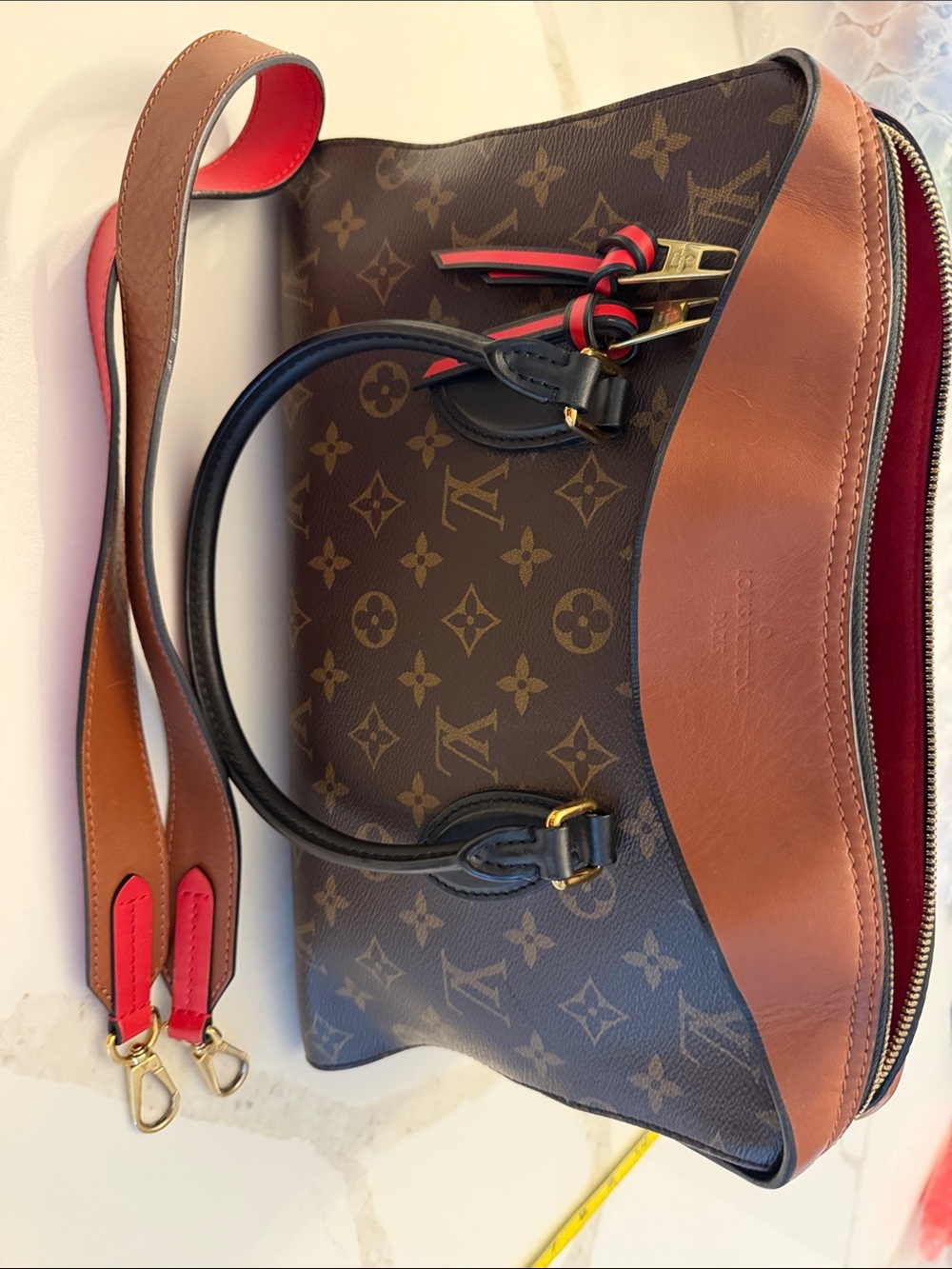 Authentic Louis Vuitton Brown Monogram Canvas Shoulder Bag Tuileries Besace